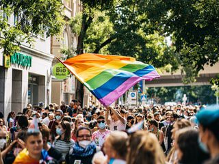 You are currently viewing Escola de música da Rocinha abre vagas gratuitas de canto coral para LGBTQIA+