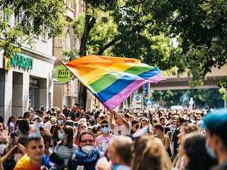 You are currently viewing Espetáculo que discute as relações virtuais homoafetivas será apresentado em Brasília