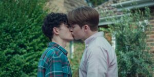 Read more about the article WATCH: Love—and hickeys!—abound when ‘Heartstopper’ goes to Paris in season 2 trailer