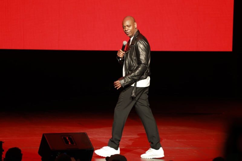 You are currently viewing Dave Chappelle sets August NYC dates as opener for 2023 US comedy tour