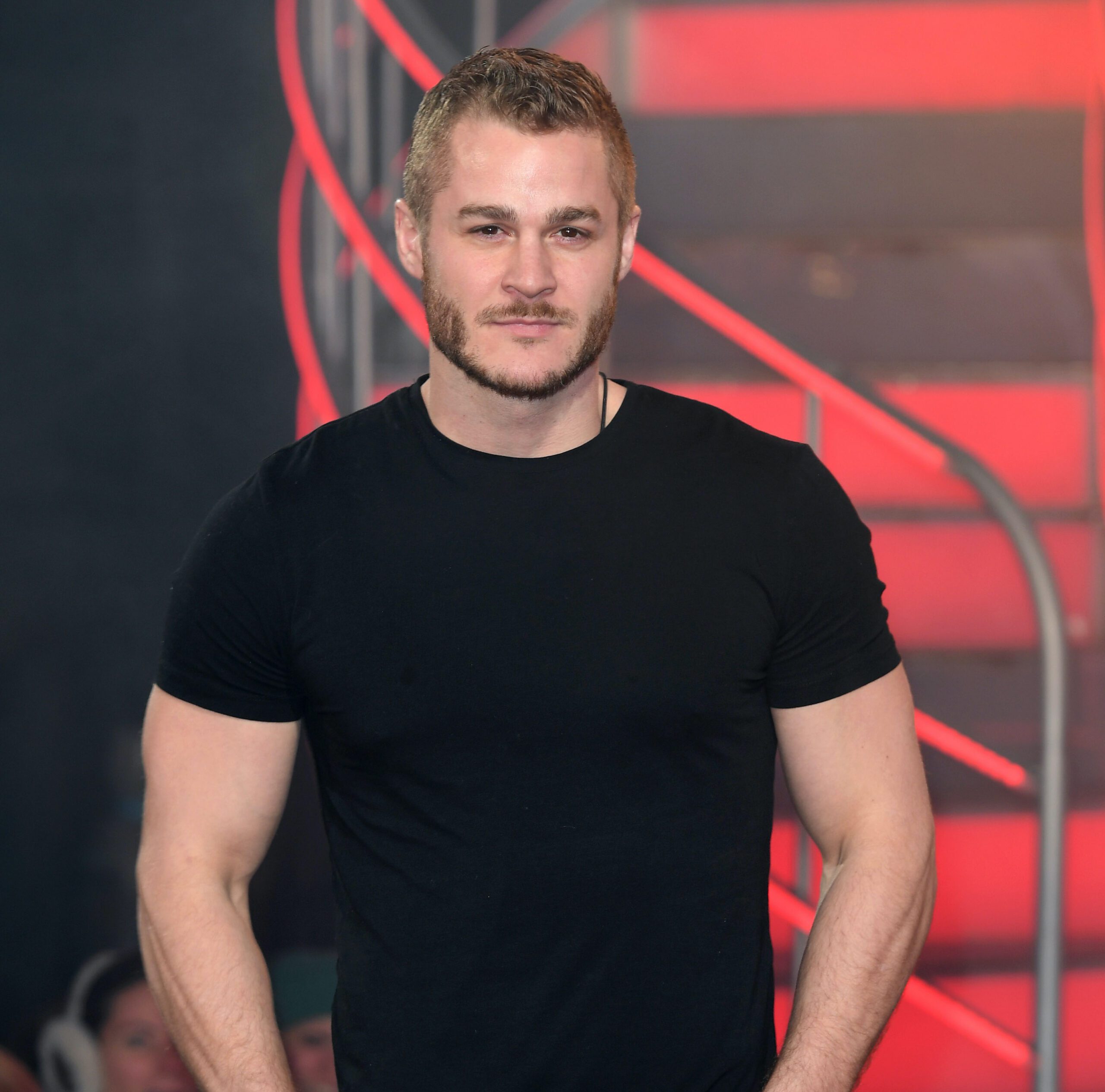 You are currently viewing Austin Armacost parties like a Greek god in Mykonos