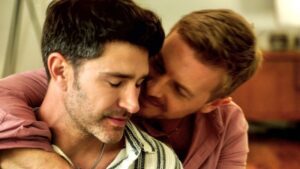 Read more about the article WATCH: A gay man and his “straight” childhood crush reconnect in this charming bedroom farce