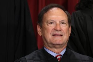 Read more about the article Republicans are circling the wagons to undo marriage equality & Justice Samuel Alito is leading the herd