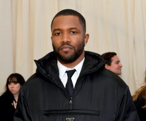 Read more about the article Frank Ocean looking jacked in a wrestling singlet has Gay Twitter™ in a headlock