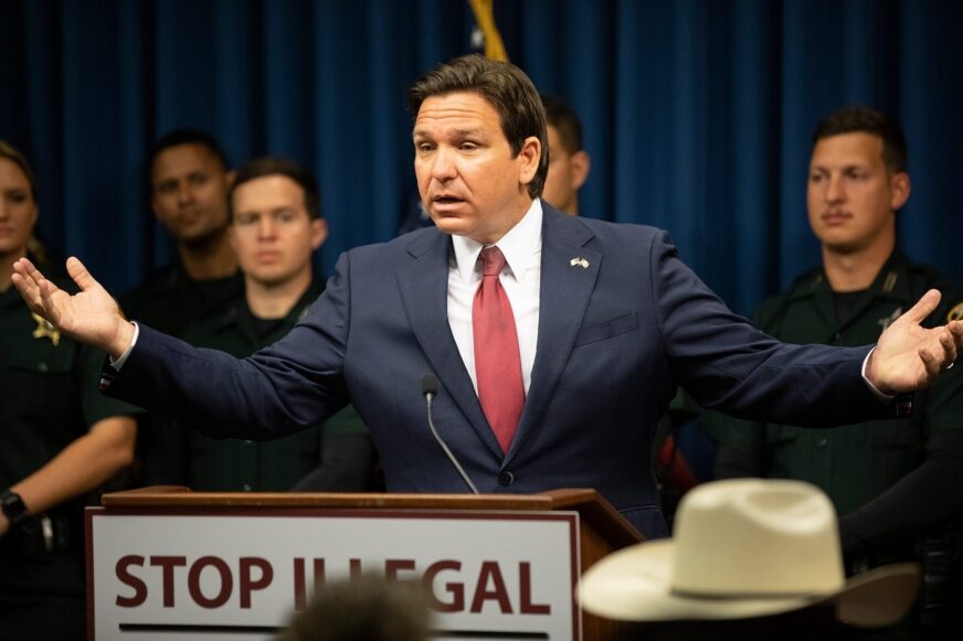 You are currently viewing Oh god, Ron “Don’t Say Gay” DeSantis is reportedly eyeing a career in television next