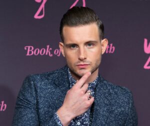 Read more about the article Nico Tortorella no longer uses they/them pronouns: “I feel like a man more than I ever have”